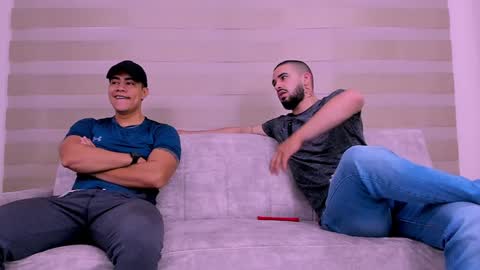 heteros men online show from January 27, 1:30 pm