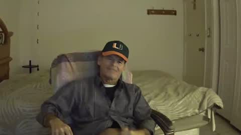 hewes1 online show from February 6, 11:51 am