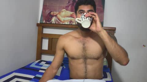 hideonbush online show from January 12, 4:27 am