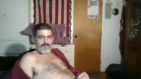 Snapshot of hoglegg99384194 chatting on October 11, 1:15 pm hoglegg99384194 online show from October 11, 1:15 pm