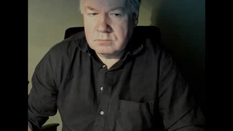 Holger online show from November 24, 2:40 pm