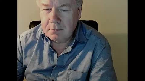 Holger online show from March 7, 3:39 pm