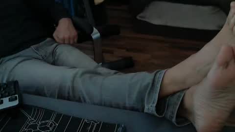 hollymollysucker online show from April 12, 8:49 am