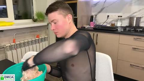 holy_eggs_00 online show from February 18, 7:11 pm