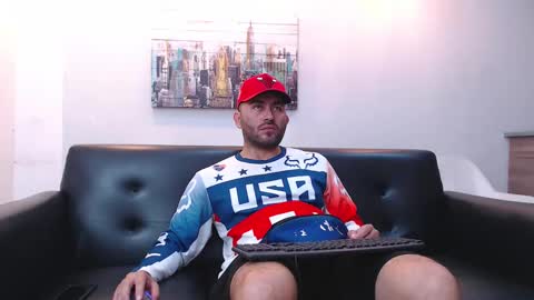 holy_sin online show from February 12, 2:10 pm