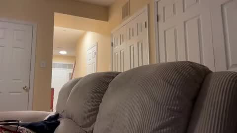 honey_man14 online show from December 17, 8:34 am