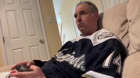 honey_man14 online show from December 5, 3:50 pm