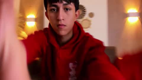 hoot_booys_ online show from January 6, 9:08 pm