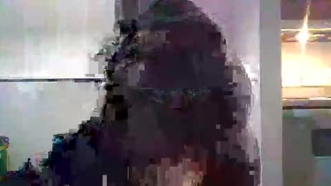 hopsononeleg online show from January 8, 10:04 pm