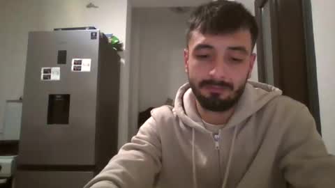 Snapshot of horny_couple9600 chatting on October 27, 11:18 pm horny_couple9600 online show from October 27, 11:18 pm