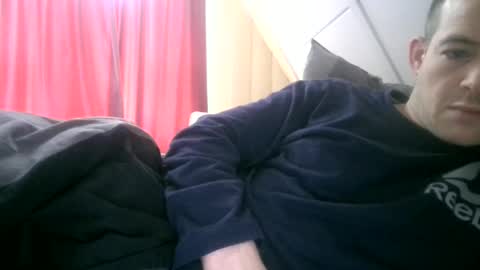 horny_dutch020 online show from April 4, 8:44 am