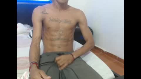 horny_skinny_boy online show from January 14, 3:55 am