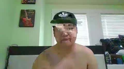 Snapshot of horny_tw chatting on September 29, 7:10 pm horny_tw online show from September 29, 7:10 pm