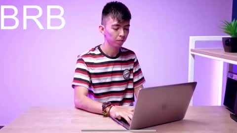 Alex and Camilo online show from February 9, 3:27 pm