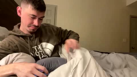 Justin 7 inches online show from September 20, 3:06 am