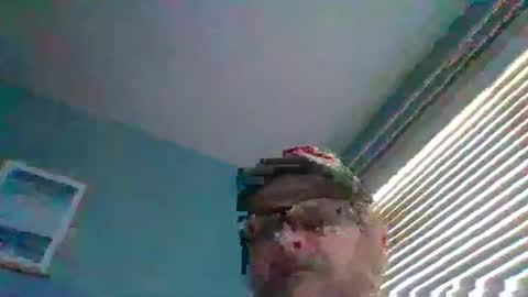 Snapshot of hornyd7711 chatting on September 25, 5:34 pm hornyd7711 online show from September 25, 5:34 pm