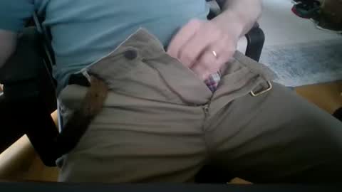 hornyhubby1001 online show from February 24, 8:09 pm