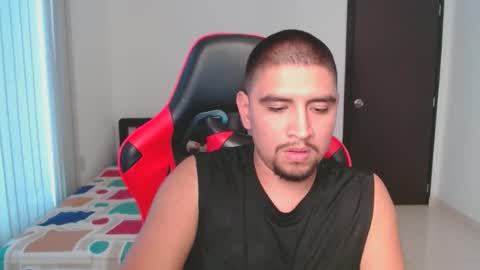 hot__husbands online show from February 22, 9:21 pm