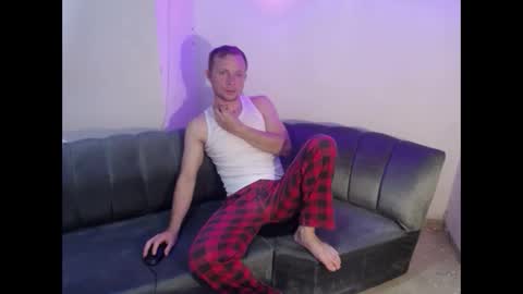 angel online show from April 2, 3:15 am