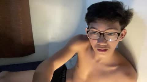 hotasian_jerome online show from February 17, 10:14 am