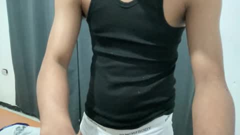 hotasian_jerome online show from April 8, 10:03 am