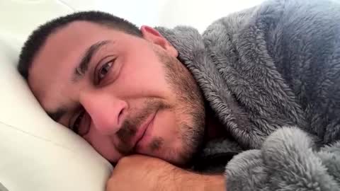 Hotbearhorny online show from January 17, 8:50 am