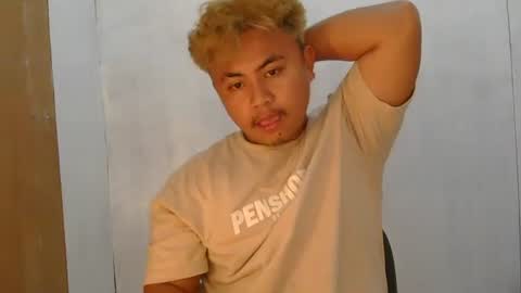 hotboy_bigboy online show from February 17, 12:26 pm