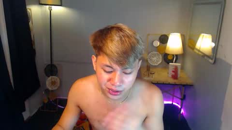 Snapshot of hotfucker_drei chatting on September 26, 10:13 am hotfucker_drei online show from September 26, 10:13 am