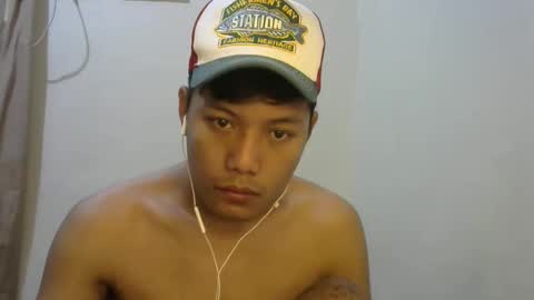 HotLuvs online show from January 7, 1:10 am