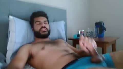 hotsexdude69 online show from December 11, 2:17 pm