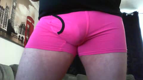 Snapshot of hotstrip22 chatting on October 12, 9:36 am Mark online show from October 12, 9:36 am