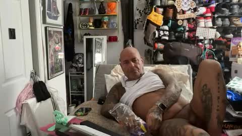 hotstuff775616 online show from February 18, 3:15 am