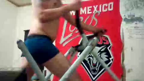 hottboiie online show from January 15, 2:27 am