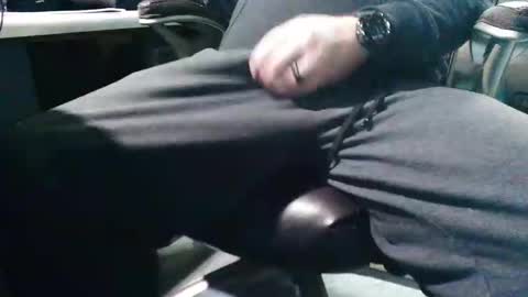 Snapshot of hotwheelsguy2 chatting on December 17, 5:29 am Madmedic online show from December 17, 5:29 am