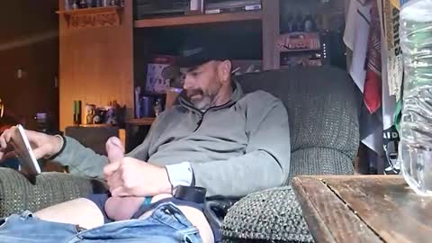 houndmefromhell online show from November 21, 2:54 am