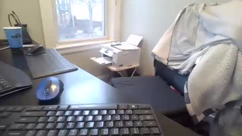 hoverday online show from April 5, 8:38 pm