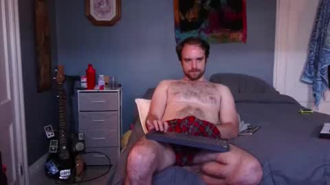 Snapshot of hpluvscash chatting on September 30, 1:36 pm Pilgrim online show from September 30, 1:36 pm