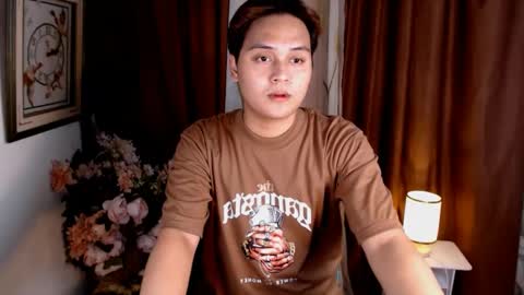 Snapshot of hugedickjp chatting on February 11, 4:11 am hugedickjp online show from February 11, 4:11 am