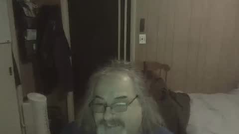 lonely huggy bear online show from February 9, 11:59 am