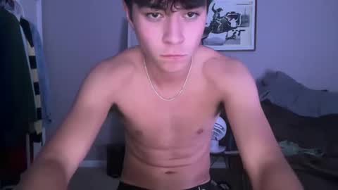 Snapshot of hungc0llegejock chatting on October 8, 1:43 am hungc0llegejock online show from October 8, 1:43 am