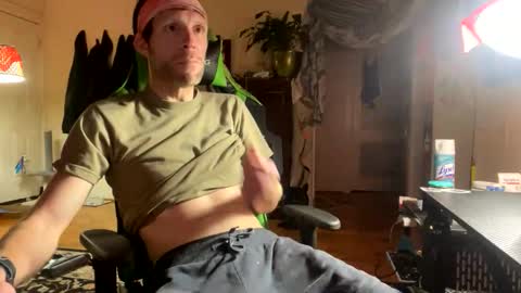 hungwell2111 online show from November 1, 4:38 am