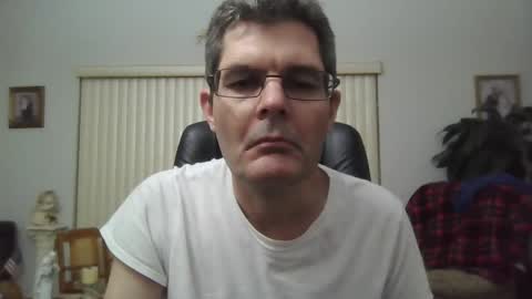 hunkmasclefad458 online show from October 20, 4:49 am