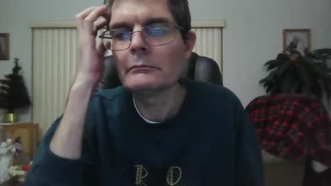 hunkmasclefad458 online show from December 28, 3:47 am