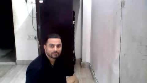 hunkster102 online show from March 8, 7:45 am