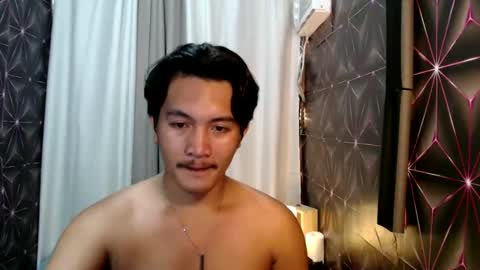 hunkylloyd online show from February 10, 7:07 pm