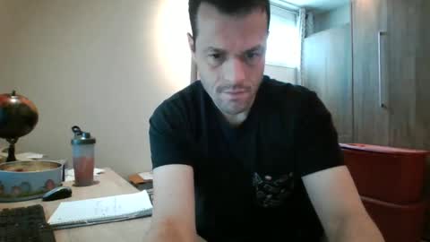 hurley7890 online show from February 25, 2:00 pm