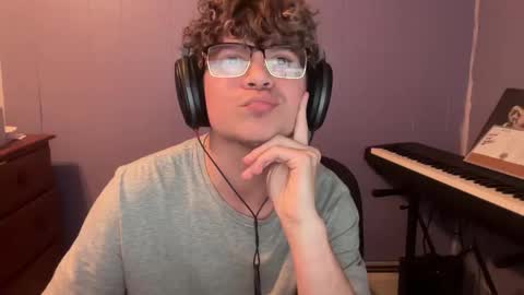 hushimhung online show from March 18, 11:08 pm