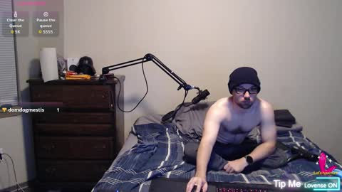 Husky Dad online show from October 22, 5:00 am