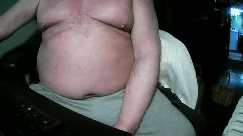 hwait121 online show from January 8, 7:03 pm