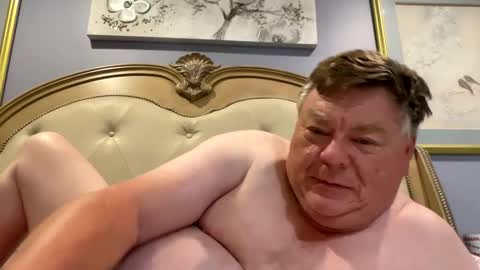 hypnotizing4u online show from October 6, 4:06 am